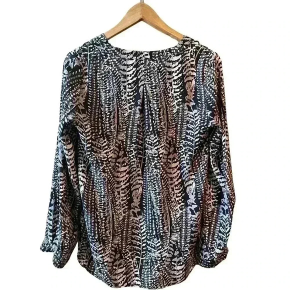 Joie Black/White 100% Silk Long Sleeve V-neck Blouse - Picture 2 of 12